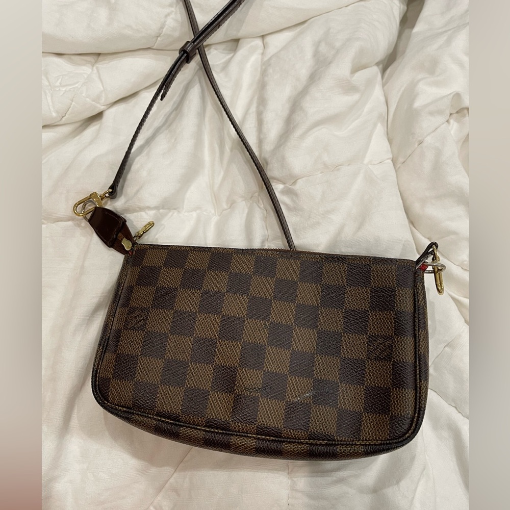Louis Vuitton Damier Pouchette with Long Strap